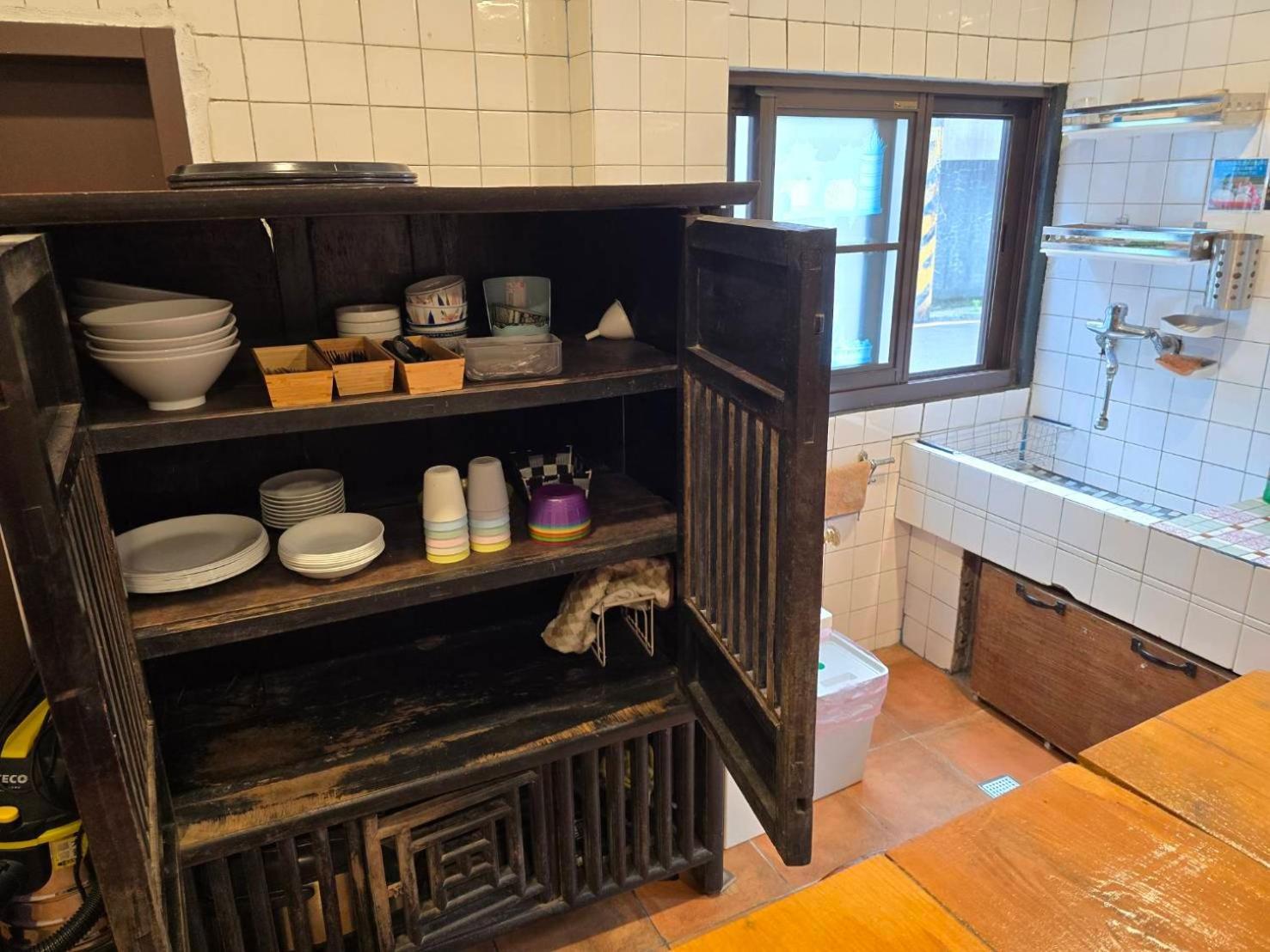 Old Wow老屋瓦共享民宿hostel 桃園市民宿074號 룽탄 외부 사진